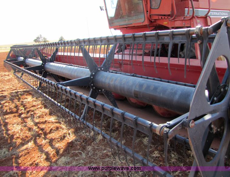 image for item 3454 1994 Case International 1010 25' platform