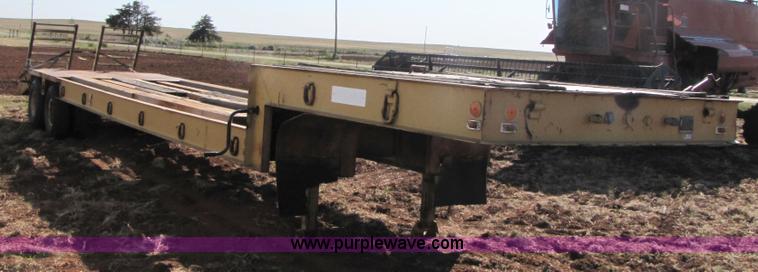 image for item 3456 1969 Freuhauf 825FLS 42' dropdeck trailer