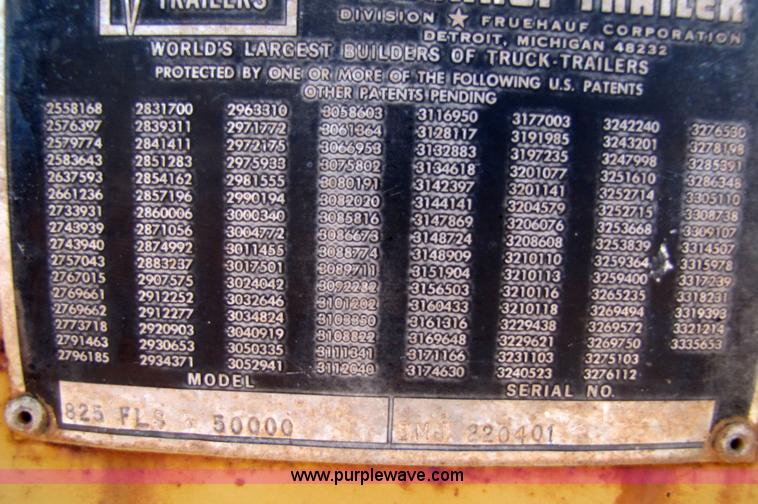 image for item 3456 1969 Freuhauf 825FLS 42' dropdeck trailer
