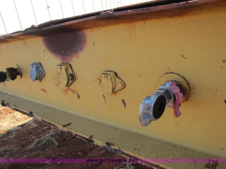 image for item 3456 1969 Freuhauf 825FLS 42' dropdeck trailer