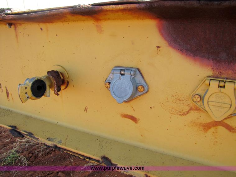 image for item 3456 1969 Freuhauf 825FLS 42' dropdeck trailer