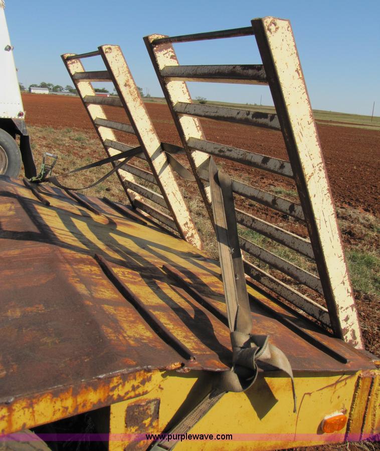 image for item 3456 1969 Freuhauf 825FLS 42' dropdeck trailer