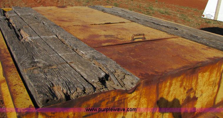 image for item 3456 1969 Freuhauf 825FLS 42' dropdeck trailer