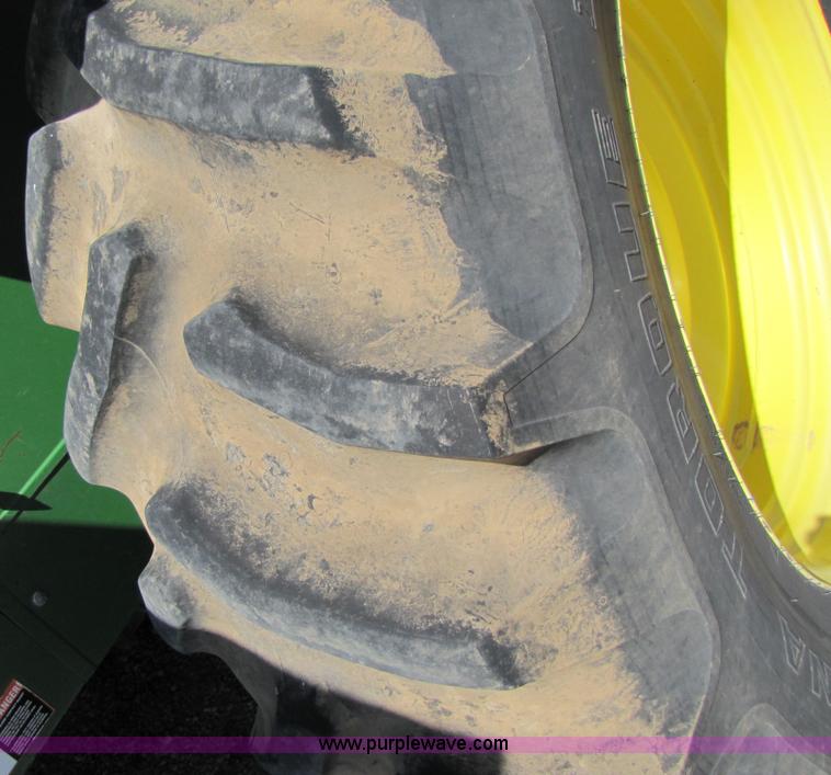 image for item 3458 1997 John Deere 6910 forage harvester