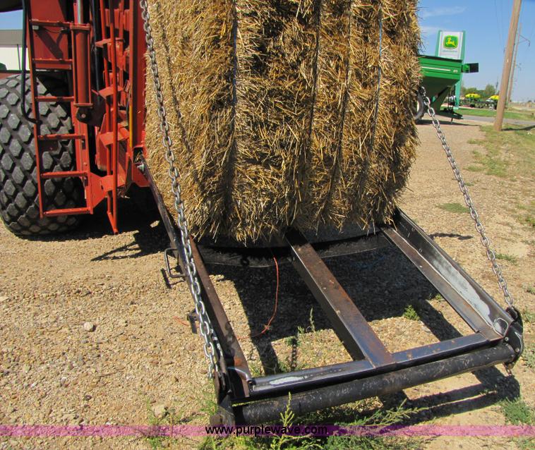image for item 3459 2003 Hesston 4910 square baler