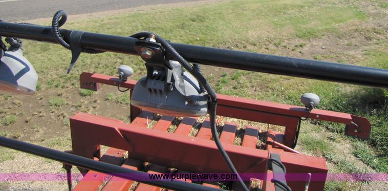 image for item 3459 2003 Hesston 4910 square baler