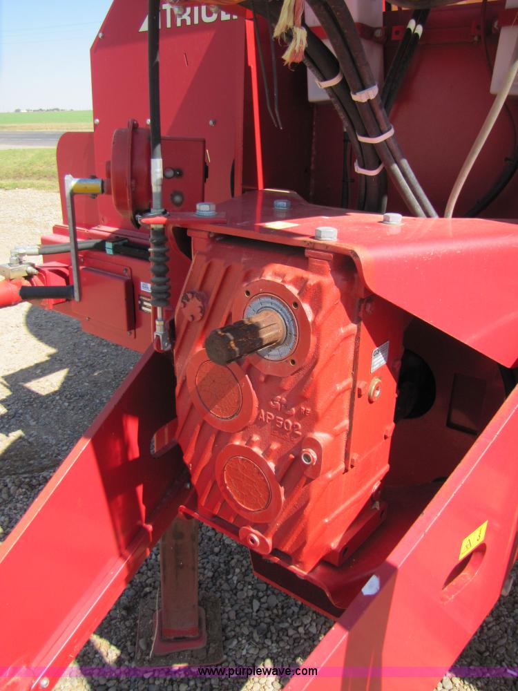 image for item 3460 2006 Trioliet 2-2400L Solomix vertical mixer