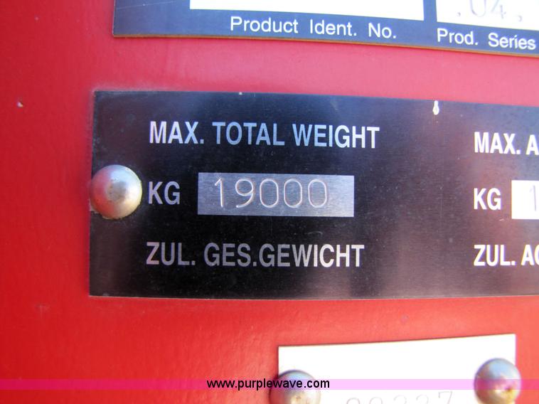 image for item 3460 2006 Trioliet 2-2400L Solomix vertical mixer