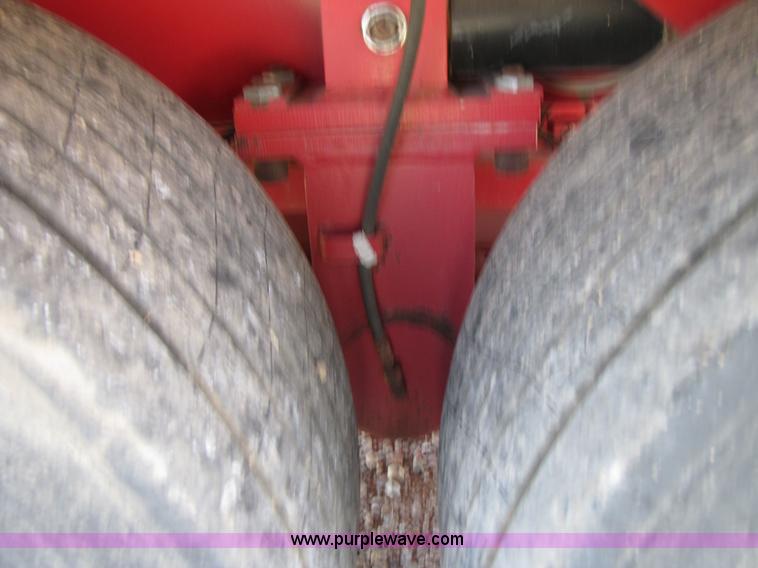 image for item 3460 2006 Trioliet 2-2400L Solomix vertical mixer