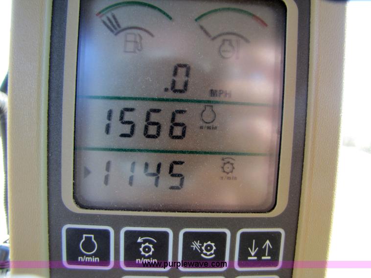 image for item 3461 2007 John Deere 9860 STS combine