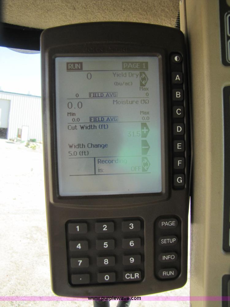 image for item 3461 2007 John Deere 9860 STS combine