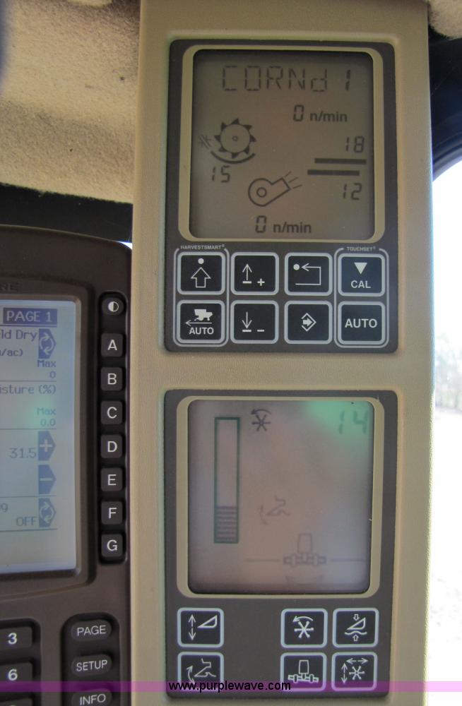 image for item 3461 2007 John Deere 9860 STS combine