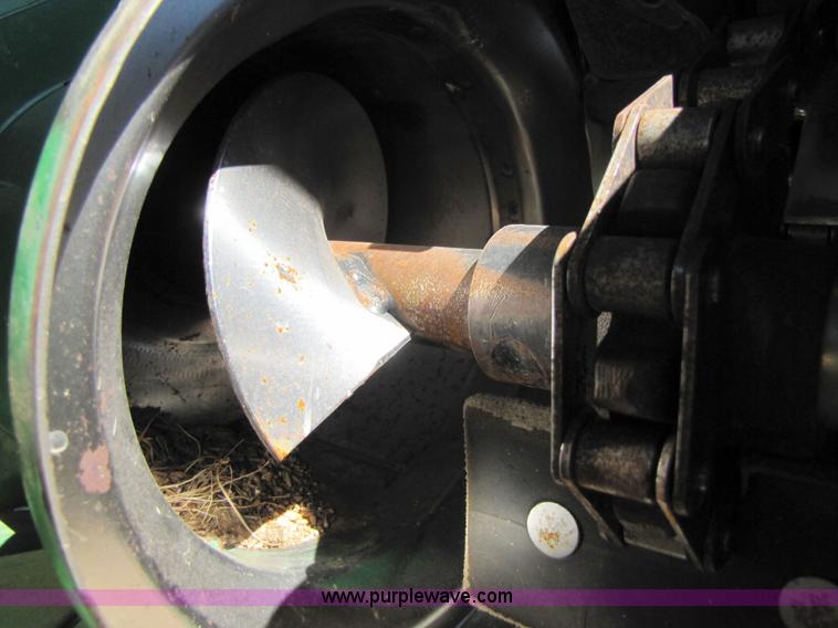 image for item 3461 2007 John Deere 9860 STS combine