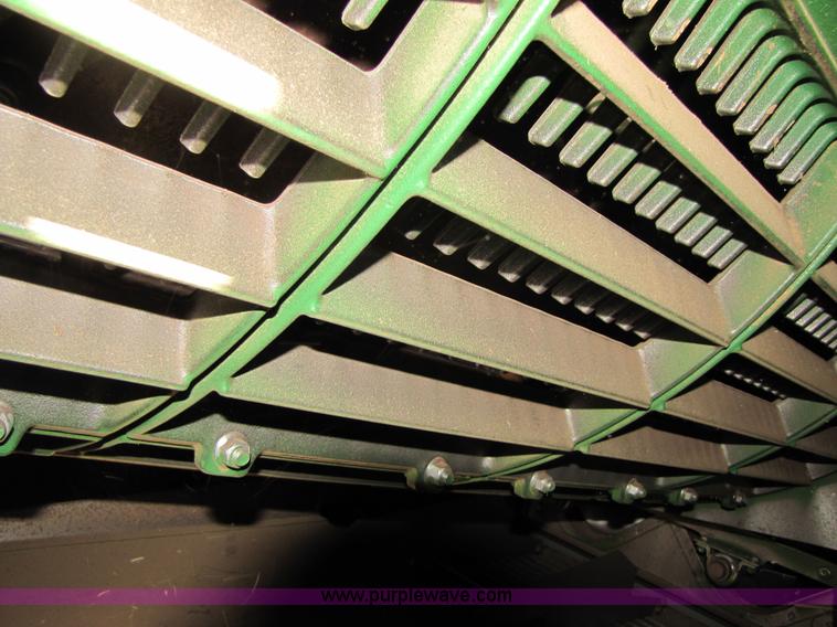 image for item 3461 2007 John Deere 9860 STS combine