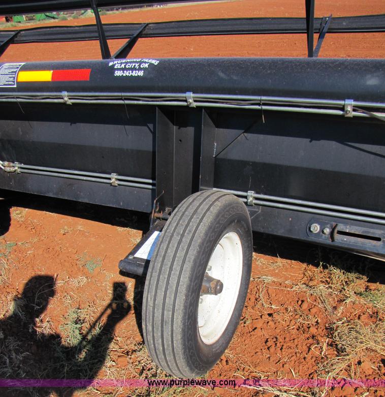 image for item 3466 2004 Mac Don 963 draper head