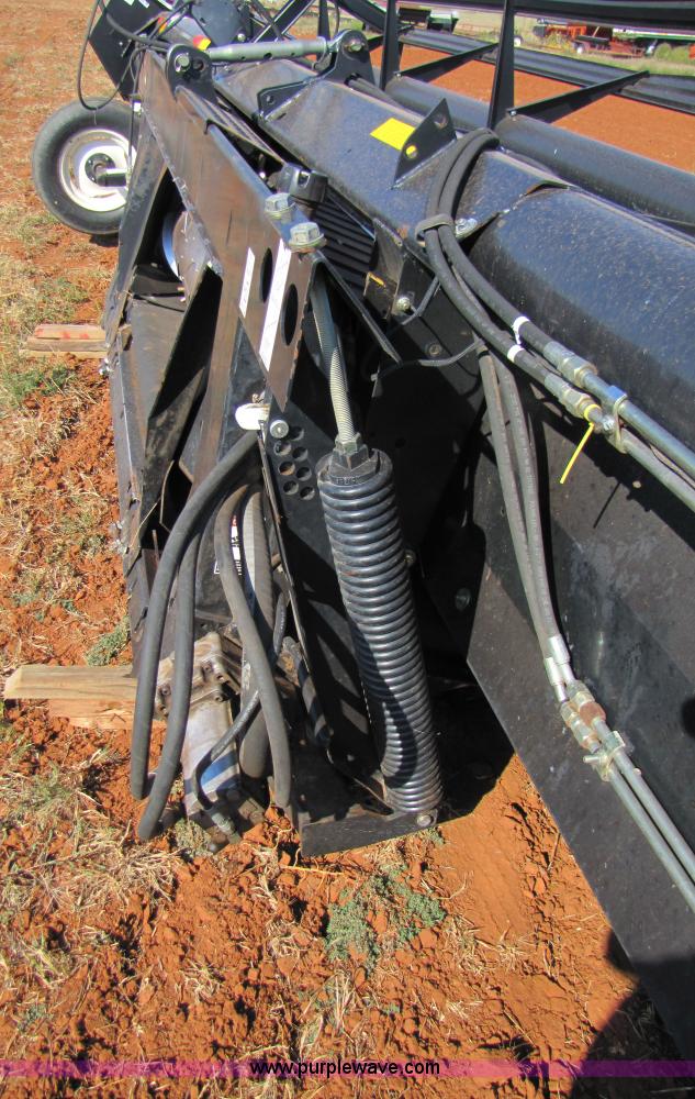 image for item 3466 2004 Mac Don 963 draper head