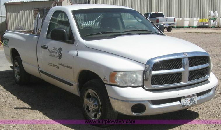 image for item 6108 2005 Dodge Ram 2500 pickup truck