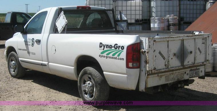 image for item 6108 2005 Dodge Ram 2500 pickup truck
