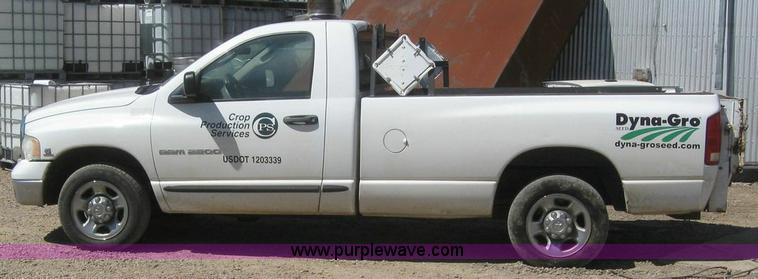 image for item 6108 2005 Dodge Ram 2500 pickup truck