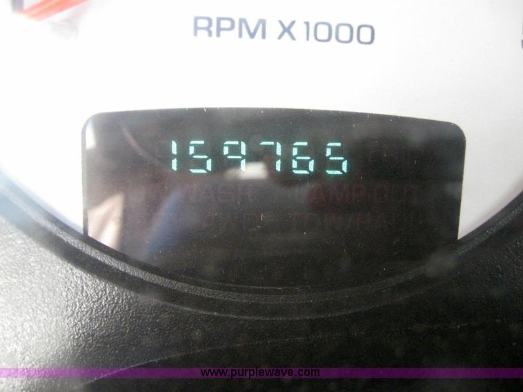 image for item 6108 2005 Dodge Ram 2500 pickup truck