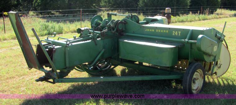 image for item 6602 John Deere 24T square baler