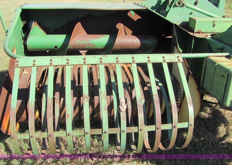 image for item 6602 John Deere 24T square baler