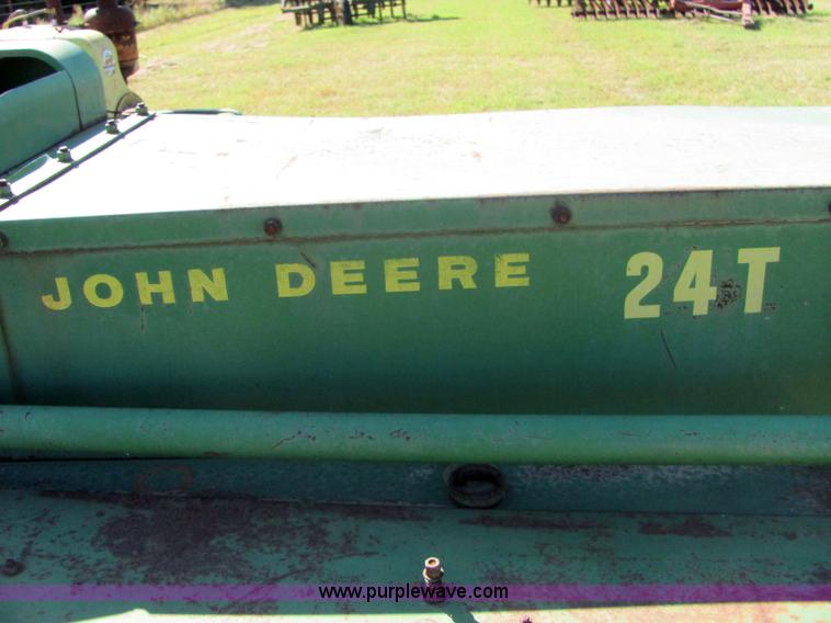 image for item 6602 John Deere 24T square baler