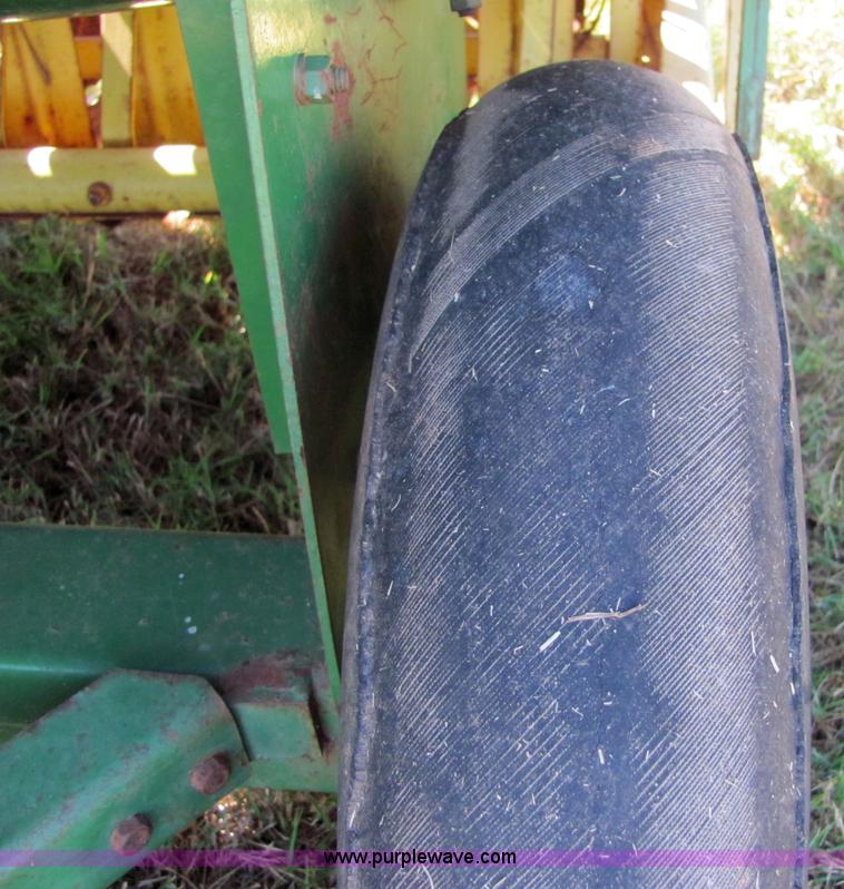image for item 6602 John Deere 24T square baler