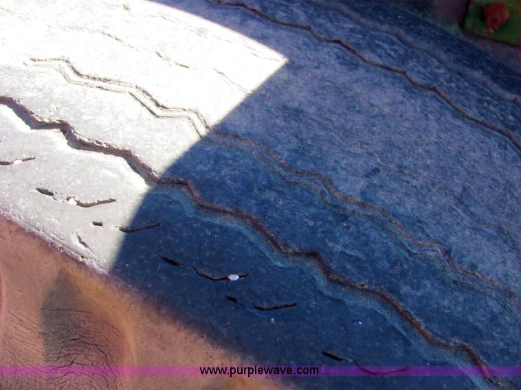 image for item 6611 John Deere 450 manure spreader