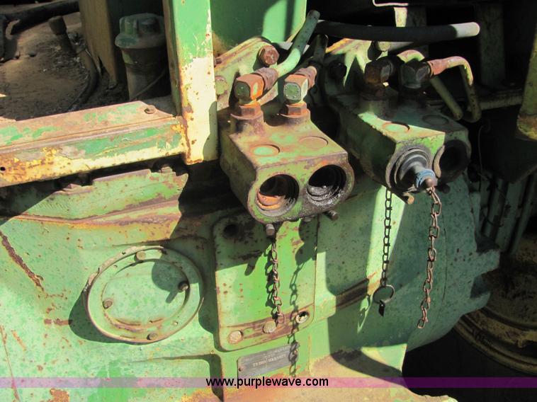 image for item 6614 John Deere 5020 tractor