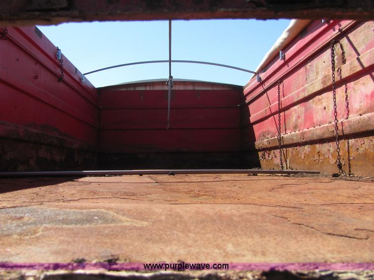 image for item 6618 1973 Chevrolet C60 grain truck