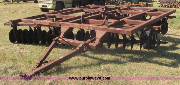 image for item 6620 Sunflower 16' disc