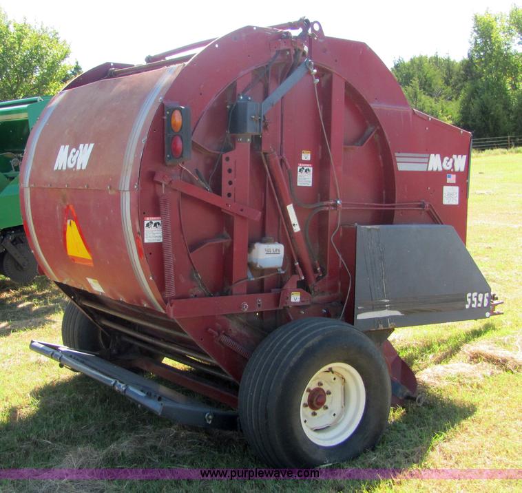 image for item 6621 M&W 5596 round baler