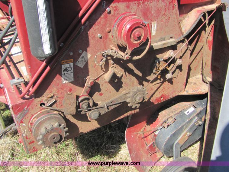 image for item 6621 M&W 5596 round baler