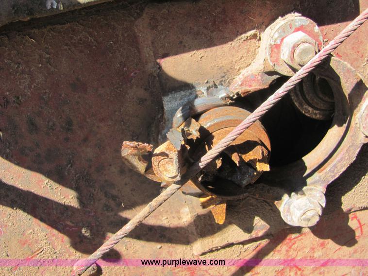 image for item 6621 M&W 5596 round baler