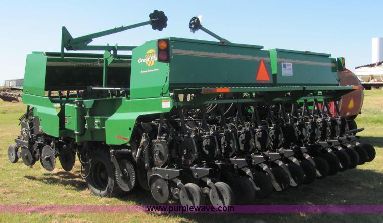 image for item 6622 2002 Great Plains 30' folding precision no-till drill