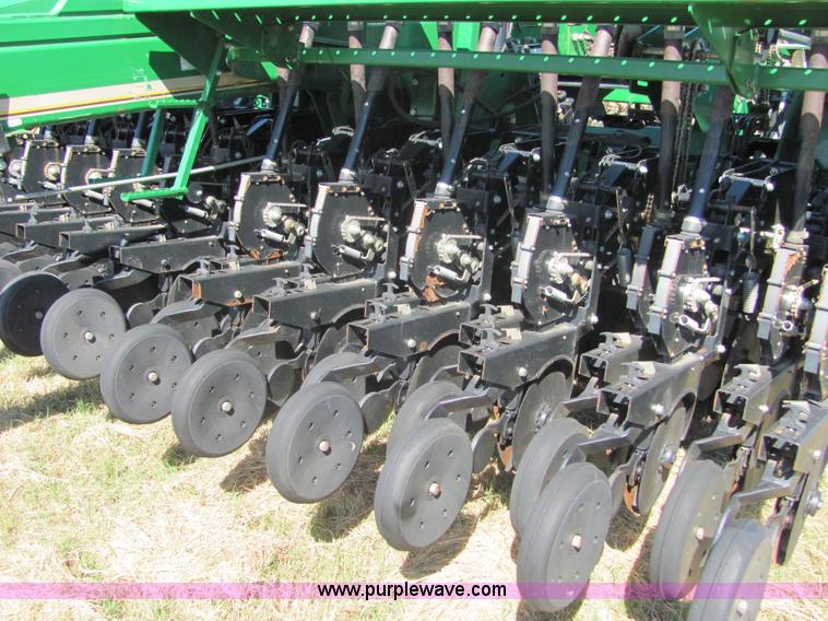 image for item 6622 2002 Great Plains 30' folding precision no-till drill