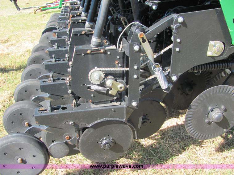 image for item 6622 2002 Great Plains 30' folding precision no-till drill