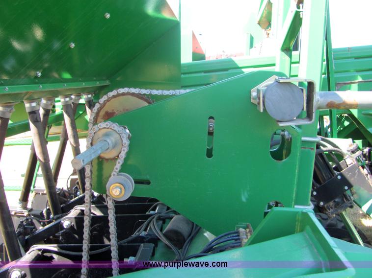 image for item 6622 2002 Great Plains 30' folding precision no-till drill