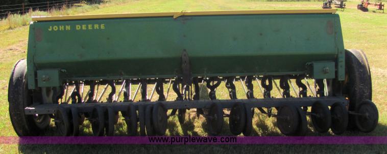 image for item 6624 John Deere 8350 drill