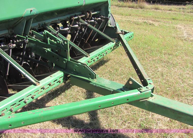 image for item 6624 John Deere 8350 drill