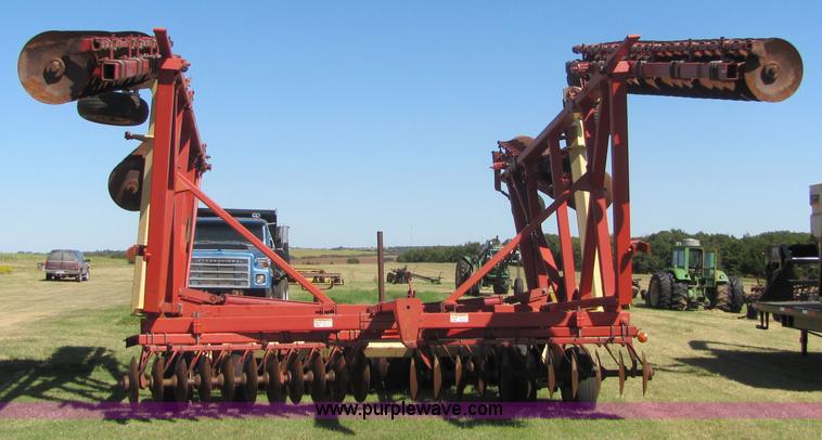 image for item 6625 Krause 2196W 42' tri-fold disc