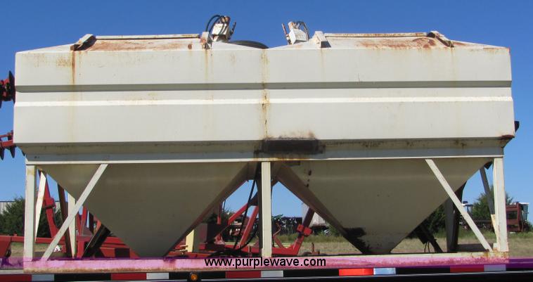 image for item 6626 1997 Haulall dual tank storage bins