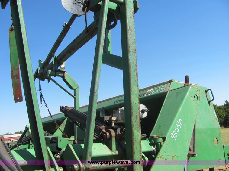 image for item 6629 1991 Great Plains 2SNT30 30' folding no-till drill