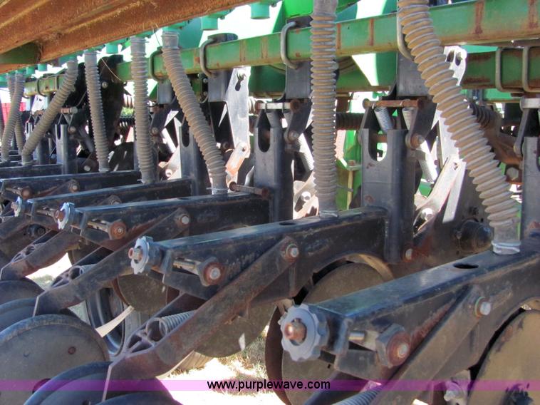 image for item 6629 1991 Great Plains 2SNT30 30' folding no-till drill