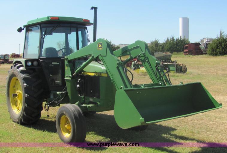 image for item 6633 1988 John Deere 2755 tractor with loader