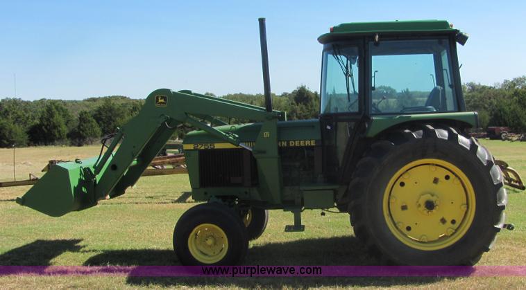 image for item 6633 1988 John Deere 2755 tractor with loader