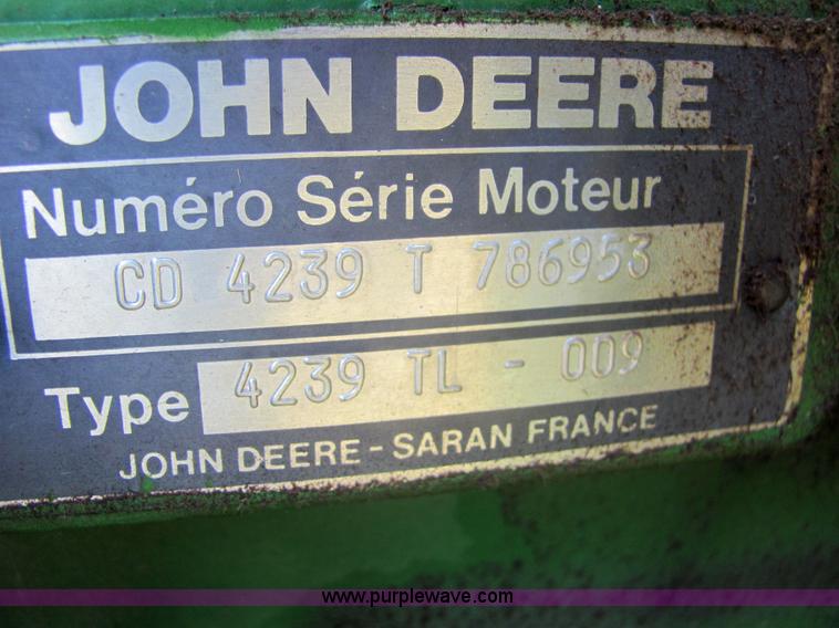 image for item 6633 1988 John Deere 2755 tractor with loader