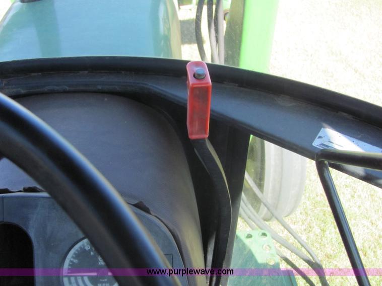 image for item 6633 1988 John Deere 2755 tractor with loader