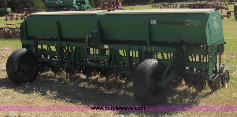 image for item 6636 Great Plains 15' drill